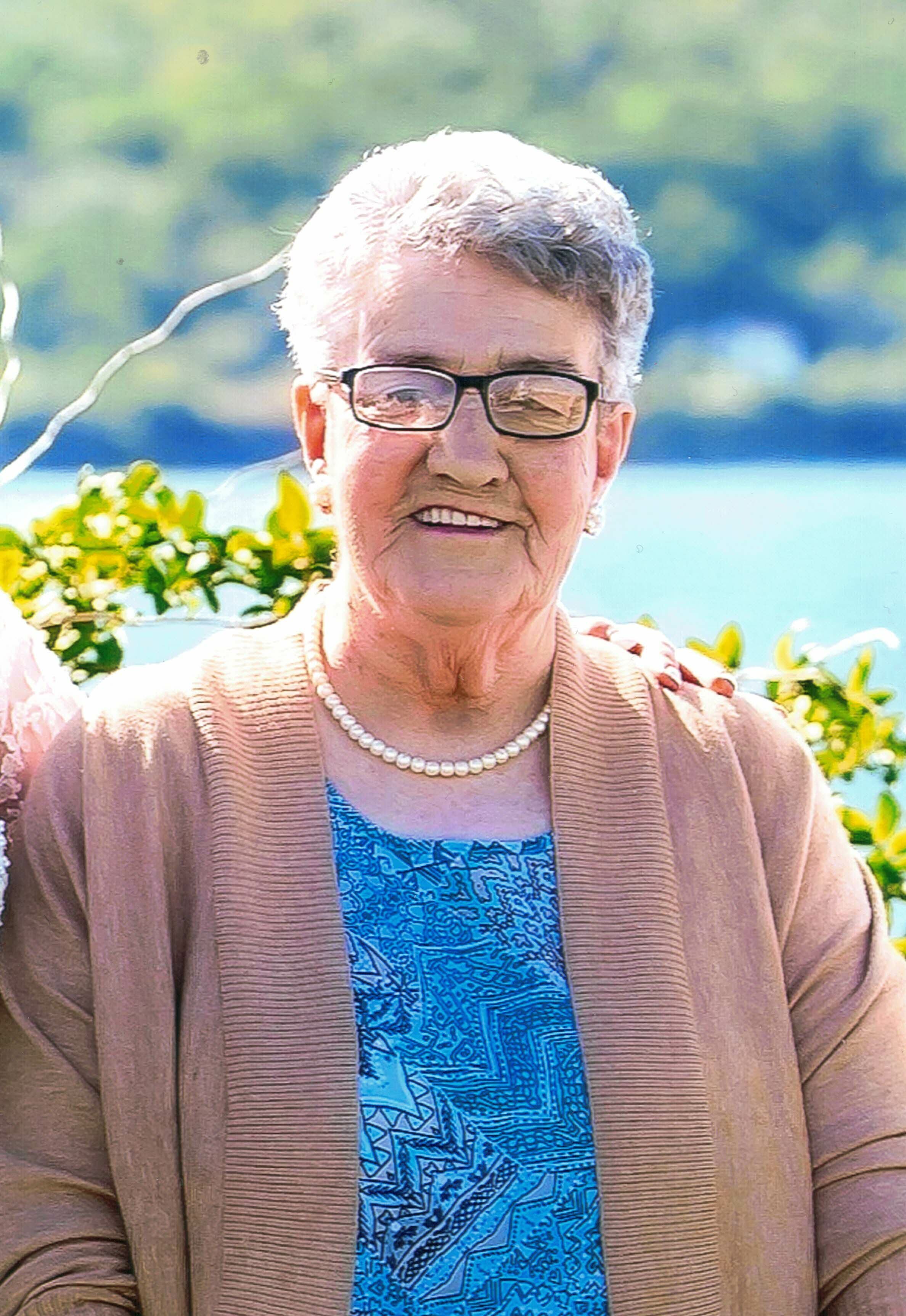 Mary MacInnis